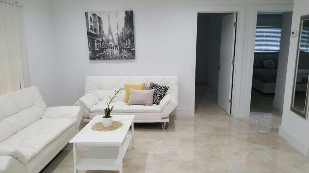 N61 Apartment Hollywood Bagian luar foto